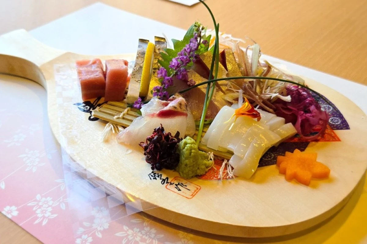 お作りと握り寿司